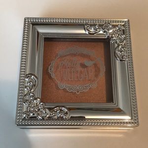 Pretty vulgar highlight shimmering swan rose gold